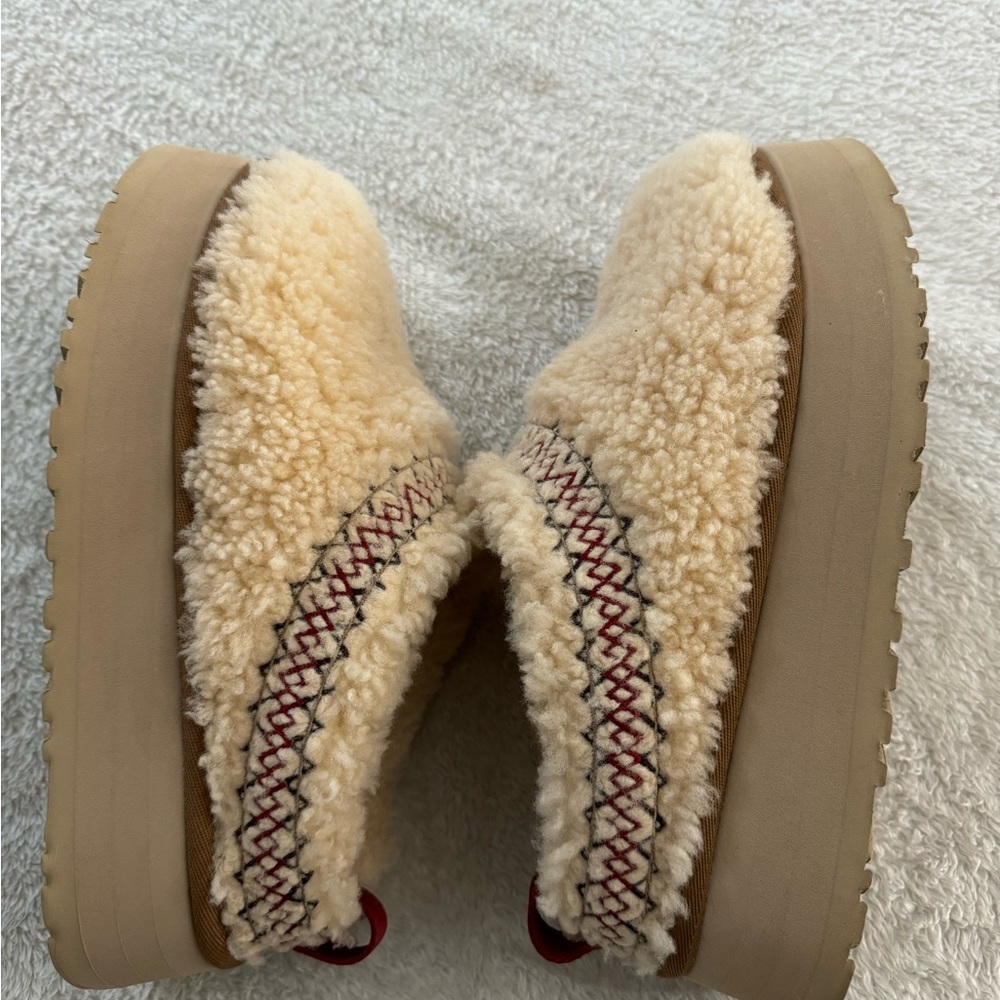 UGG Tazz Braid